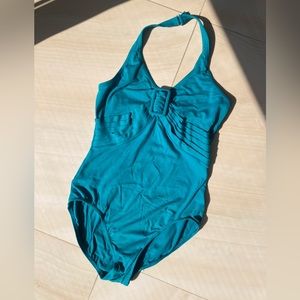 Ballet leotard/Yumiko Eleve dance wear chacott